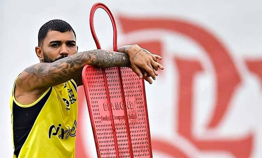 Flamengo multa Gabigol e tira camisa 10 do jogador após polêmica
