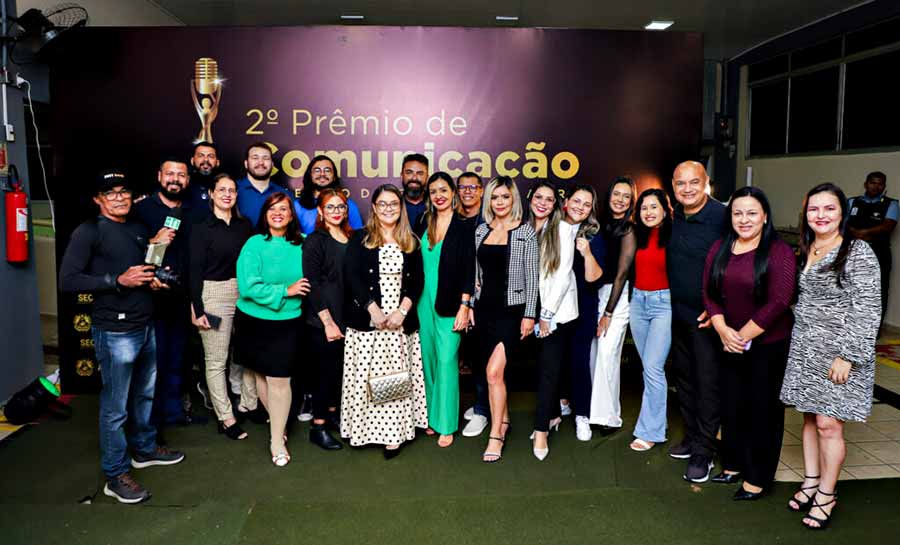Governo do Acre lança 2º Prêmio de Comunicação em noite de homenagens e reconhecimento aos profissionais da área