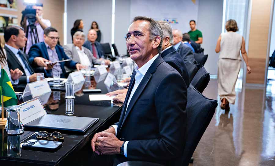 alan reuniao ministro 004