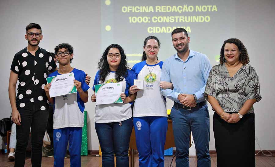 nicolau alunos escola 003