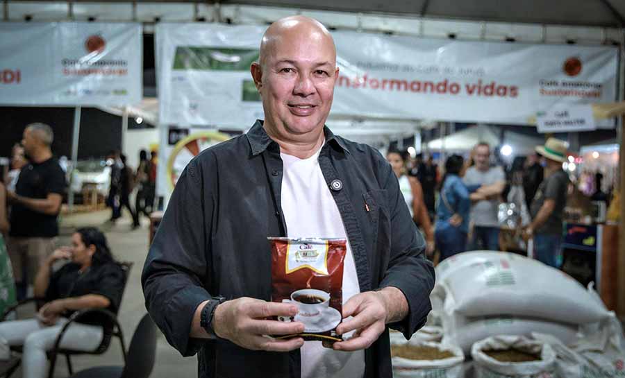 “A melhor Expoacre Juruá de todos os tempos”, afirma Zé Adriano