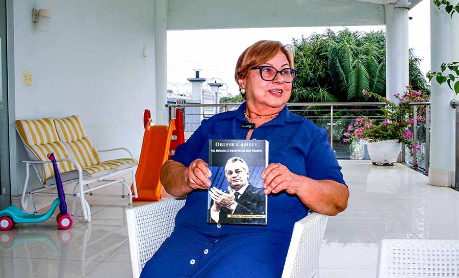 livro orleir cameli 001