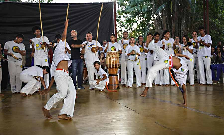 Evento foi finalizado com uma apresentação de capoeira do coletivo Axé Capoeira. Foto: José Caminha/Secom acoes sociais 002