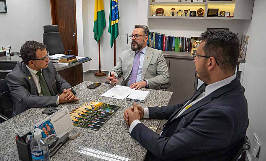 Em reunião com Gonzaga, Alan Rick anuncia devolução de R$ 45 milhões para recuperação da BR-364 no Acre