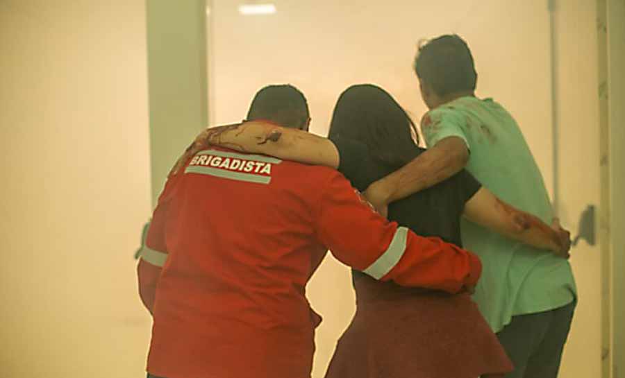 simulado de incendio 001