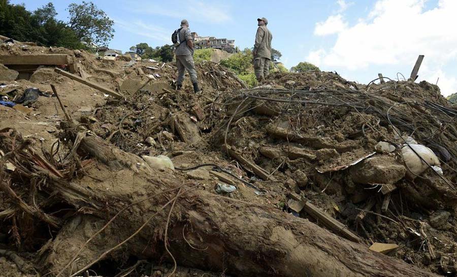 Petrópolis: mais de 700 casas receberam regularização fundiária