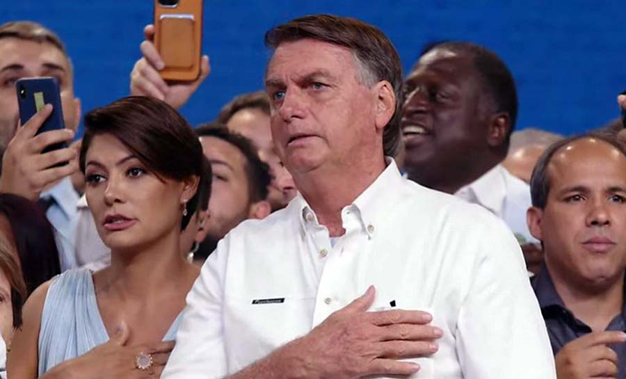 Internação de Bolsonaro foi ‘dificuldade de esvaziamento gástrico’