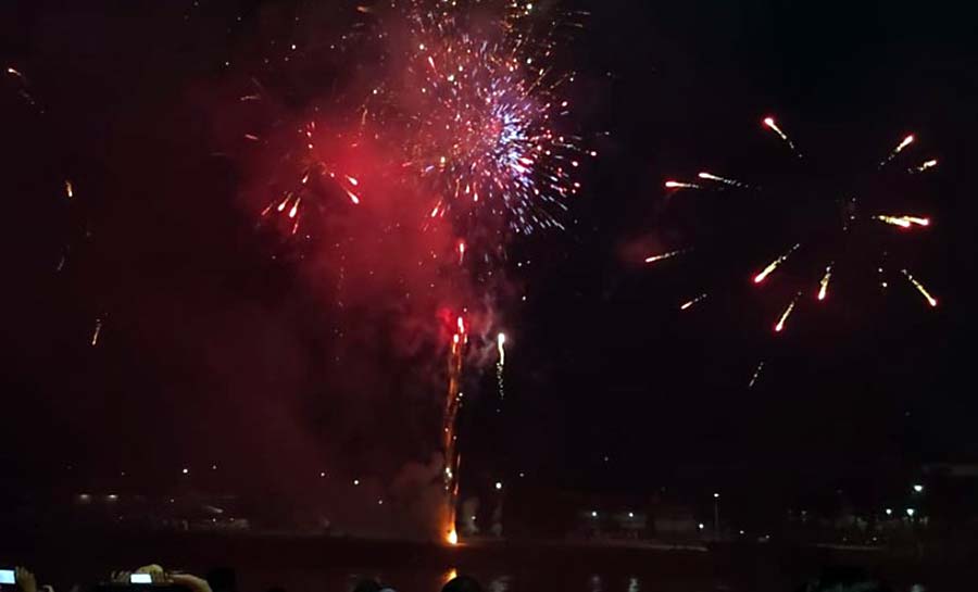 Lei que proíbe uso de fogos de artifício barulhentos em eventos no Acre é aprovada por deputados