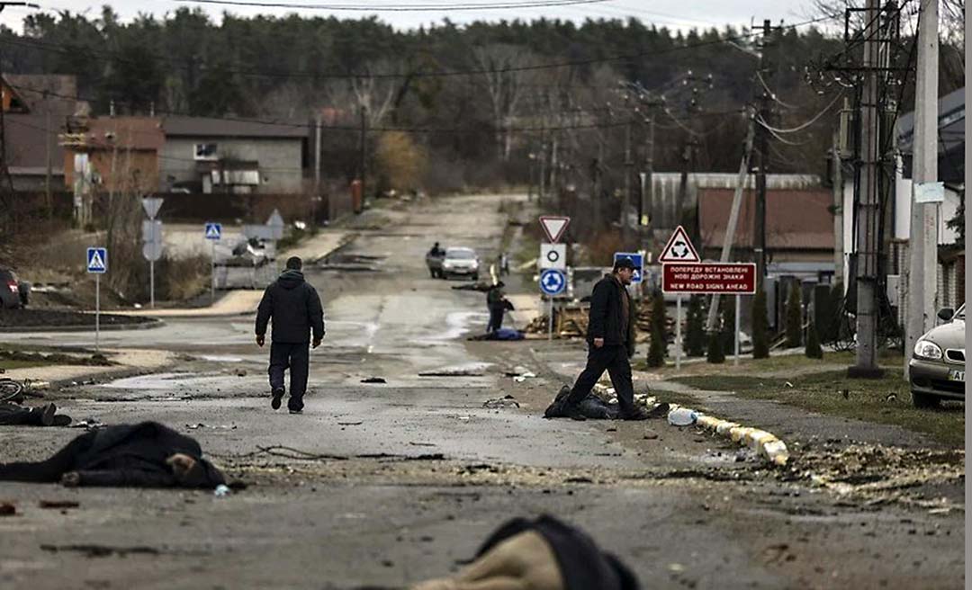 Rússia acusa Ucrânia de atacar área residencial e deixar feridos