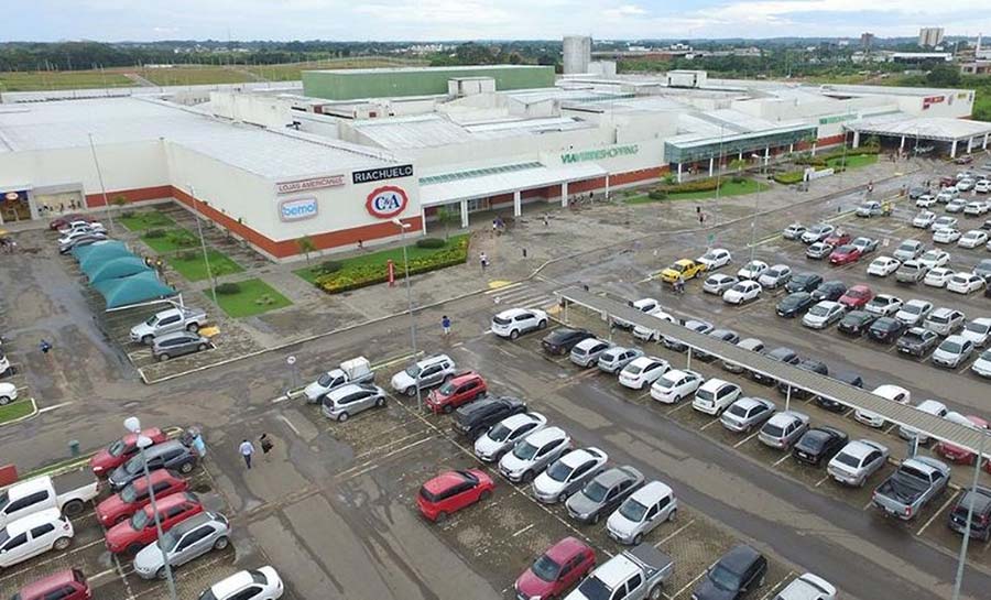 Shopping no AC aumenta taxa de estacionamento em 25% para carros e Procon diz que vai notificar empresa