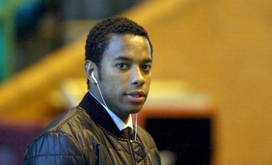 Caso Robinho: Justiça italiana aguarda PF localizar Robinho para prosseguir com pedido de extradição