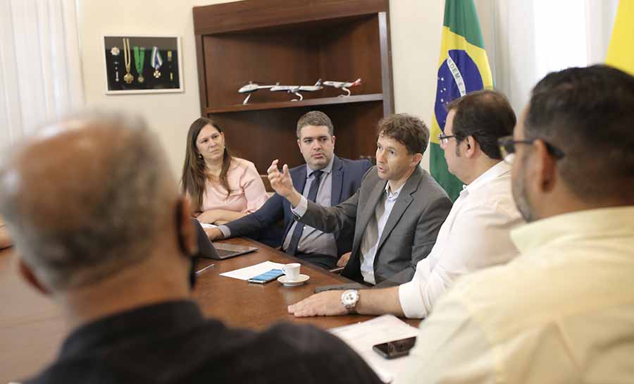 Senador Márcio Bittar viabiliza R$ 100 milhões em recursos para novos investimentos do governo do Acre