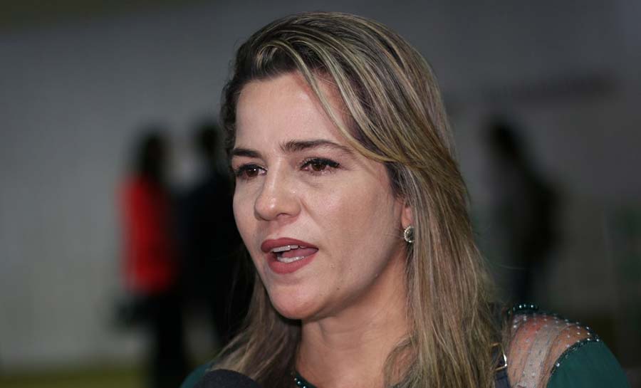 Mara Rocha anuncia pagamento de emenda de R$ 100 mil para promoção cultural para juventude carente