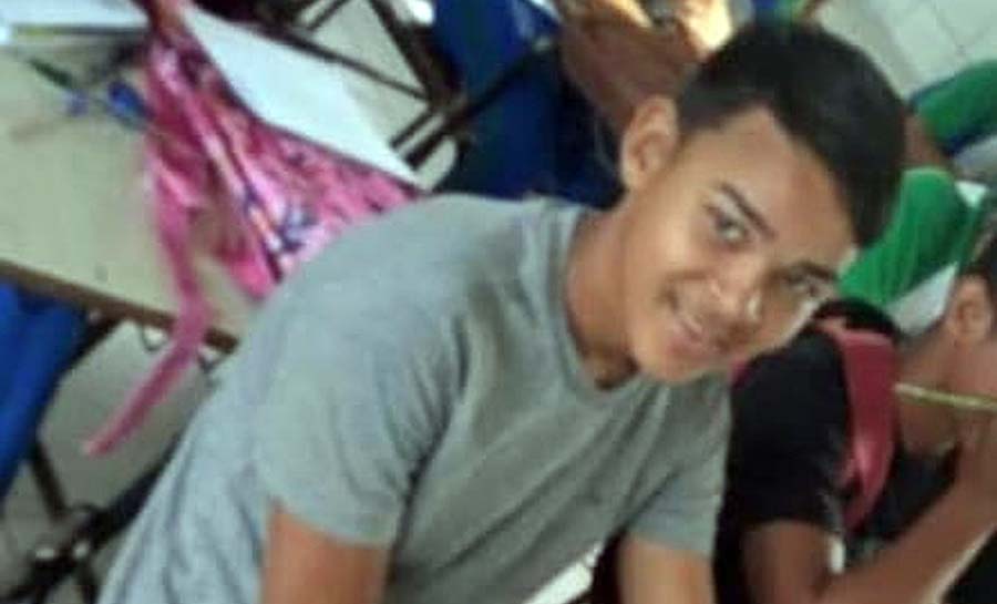 Jovem de 16 anos morre com tiro durante caçada no interior do Acre e polícia investiga