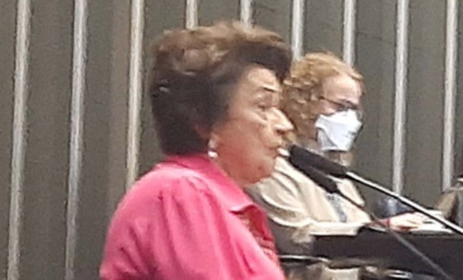Maria das Vitórias toma posse no Senado Federal