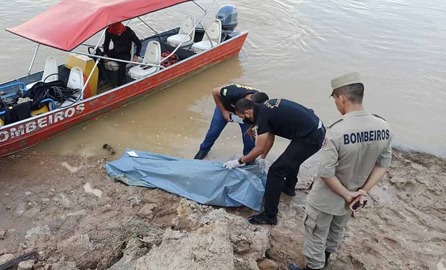 Corpo de motorista que caiu em rio após pegar rua errada no interior do Acre é encontrado por bombeiros