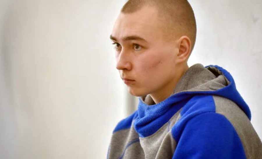 Ucrânia reduz pena de primeiro russo condenado por crimes de guerra