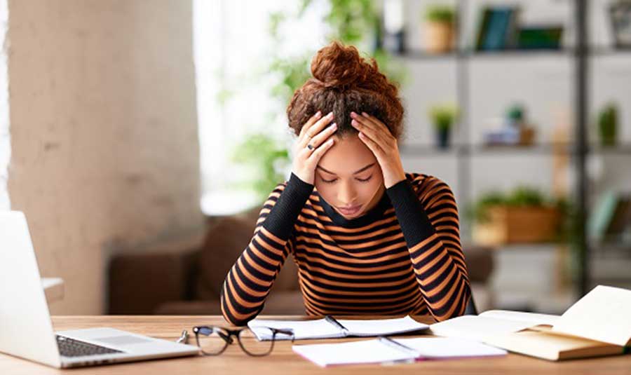 Estresse no trabalho? 7 dicas para fazer o manejo emocional