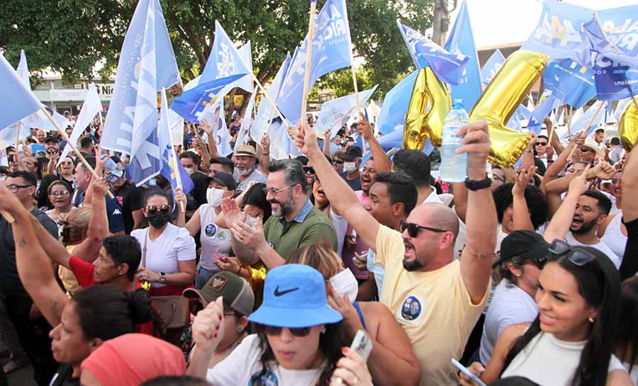 “O Senador do Povo” - Alan Rick é ovacionado na Baixada da Sobral