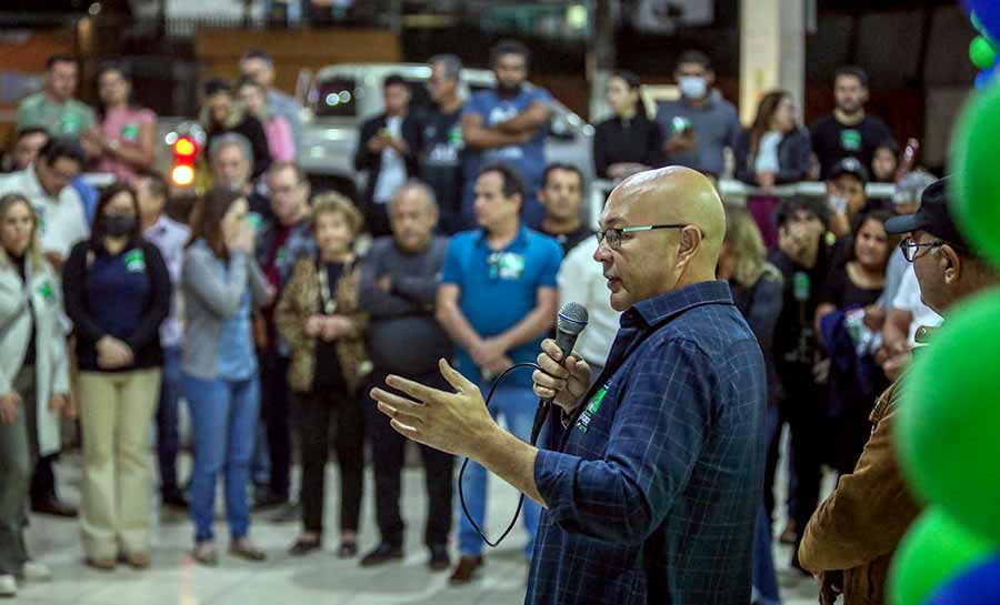 Pacto Pelo Emprego: José Adriano apresenta propostas aos apoiadores em evento na capital