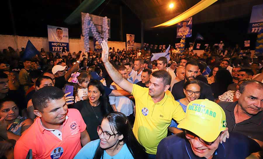 Nicolau mostra sua força no Juruá e reúne milhares no lançamento da candidatura em CZS