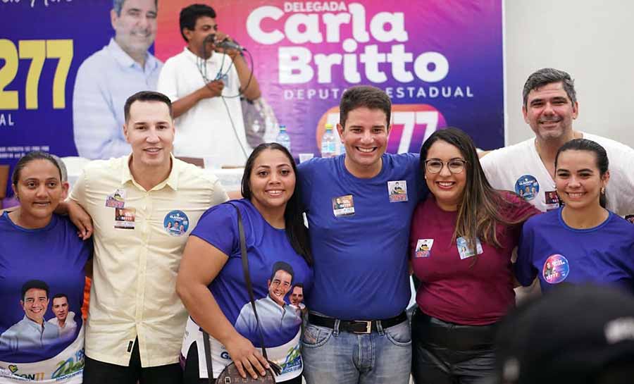 “Vamos ampliar o número de delegacias para as mulheres”, diz Gladson durante lançamento da candidatura da Delegada Carla Britto