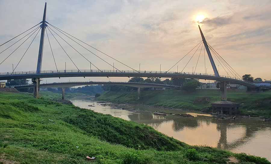 Após chuva de quase 30 milímetros, nível do Rio Acre sai da cota mínima histórica em Rio Branco