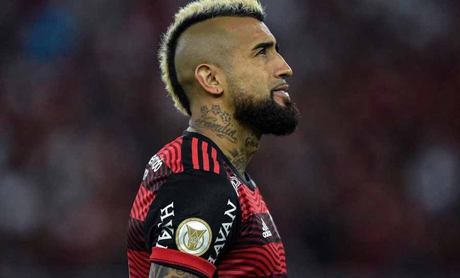 Após Varela, Flamengo deve perder Vidal para a final da Libertadores