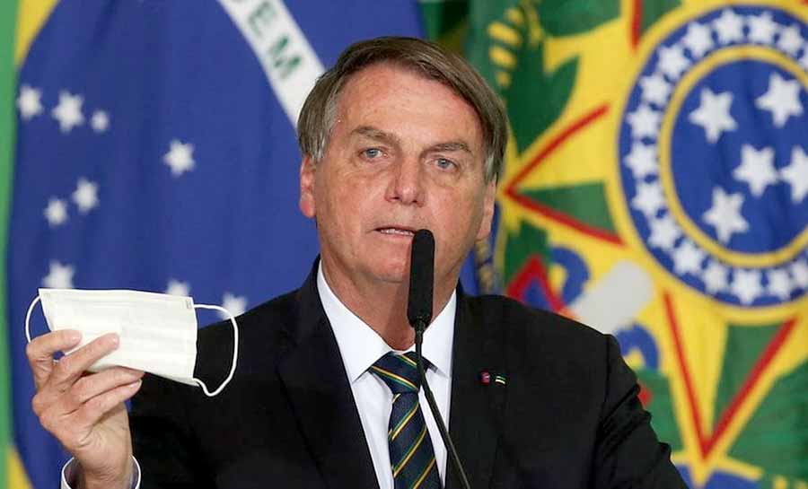 Campanha de Bolsonaro entrega provas da suposta fraude nas propagandas