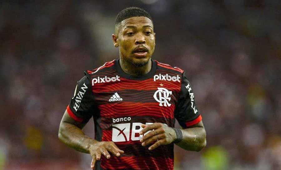 Marinho recebe sondagens, mas prega continuidade no Flamengo