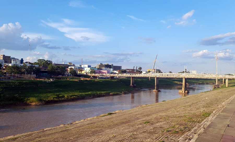 Com apenas 34% da chuva esperada para o mês, Rio Acre registra pior cota dos últimos 7 anos para 16 de novembro