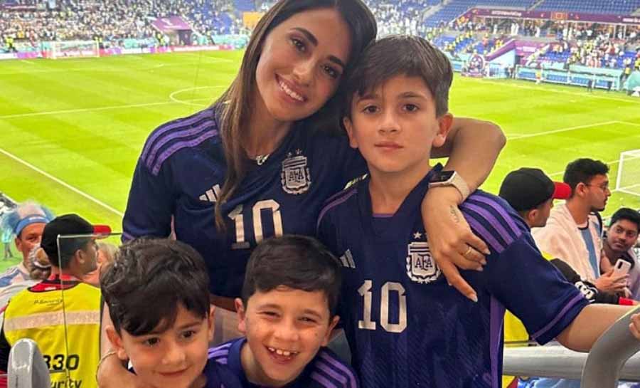 Esposa e filhos de Messi comemoram classificação da Argentina na Copa