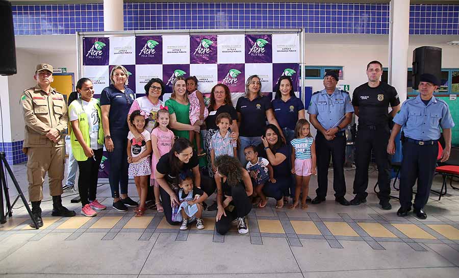 Programa Acre pela Vida leva serviços à comunidade do Alto Alegre