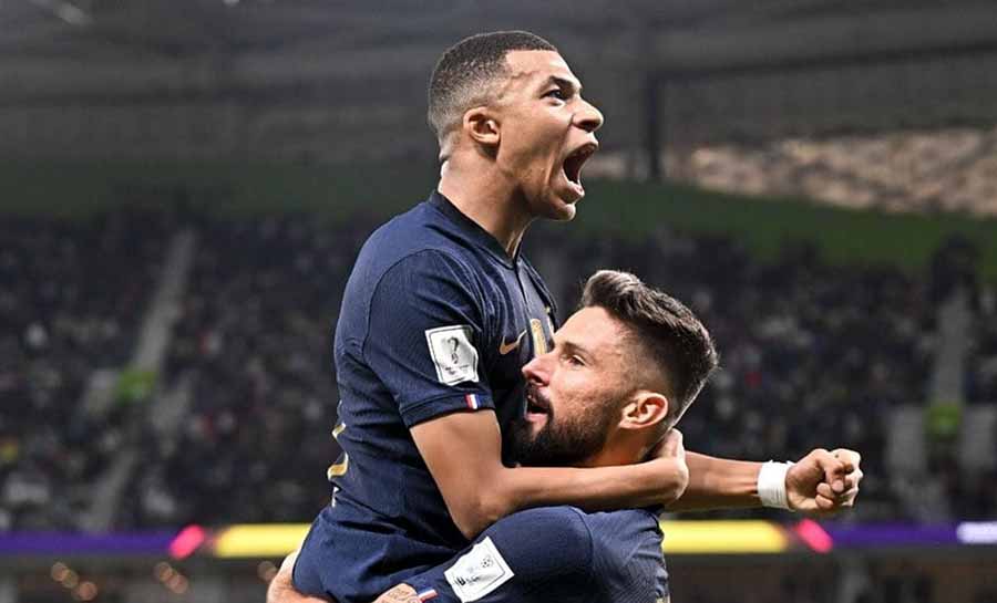 Mbappé e Giroud podem superar marca de Ronaldo e Rivaldo na Copa