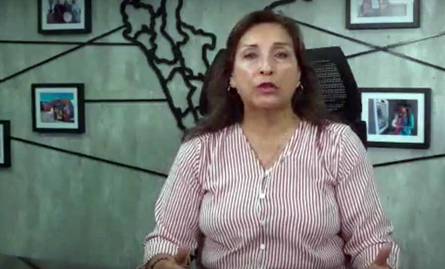 Nova presidente do Peru propõe antecipar eleições para abril de 2024