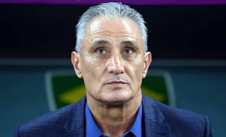 Tite é assaltado, perde cordão de ouro e é cornetado por criminoso