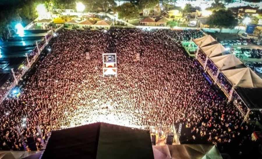 Lei garante pagamento meia-entrada em eventos culturais para professores das redes estadual e municipal no AC