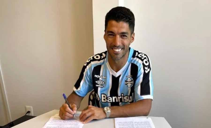 El Pistolero tricolor! Grêmio anuncia contratação de Luis Suárez