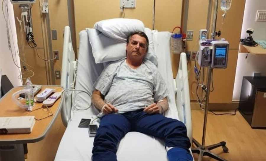 Bolsonaro tem alta e deixa hospital após internação nos EUA