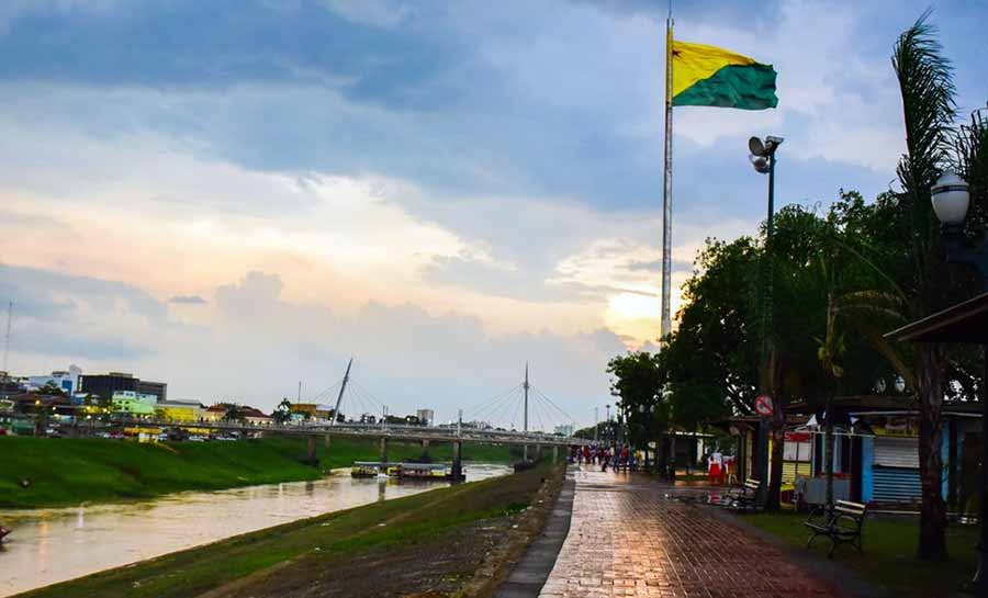 Veja o que abre e o que fecha no feriadão: servidores públicos terão quatro dias de folga no Acre