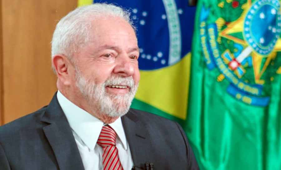 Lula não vai mexer na autonomia do Banco Central, diz Padilha