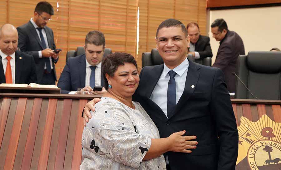 Natural de Sena Madureira, Pablo Bregense toma posse na Aleac e garante atuação no interior do estado