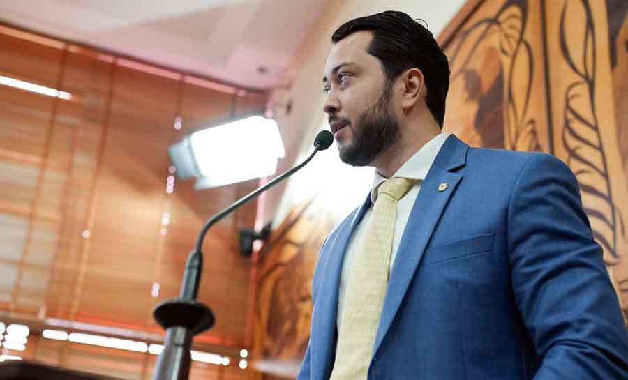 “Eu não quero morar em outro estado, eu quero viver em um novo Acre”, diz Jarude em seu primeiro discurso na Aleac