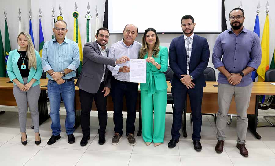Associação dos Municípios do Acre e Junta Comercial firmam acordo de cooperação técnica