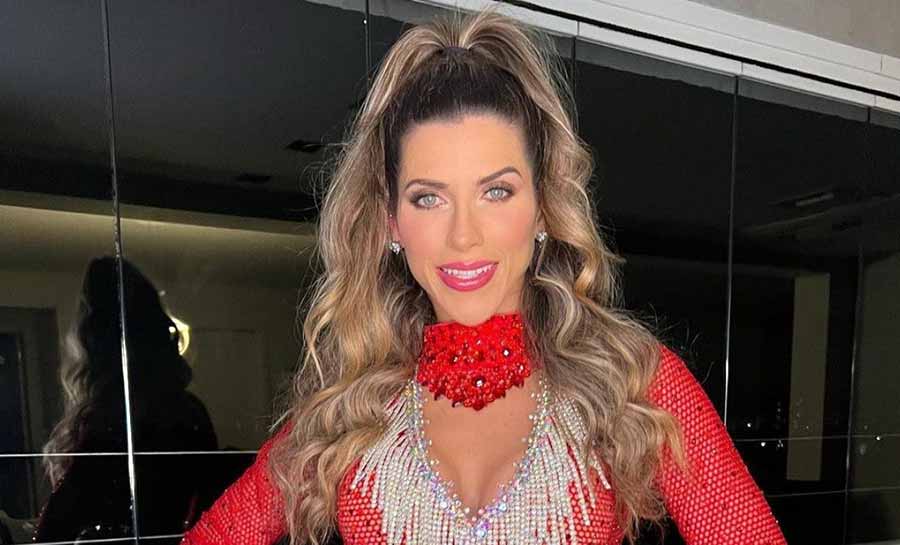 Ana Paula Minerato recorre a terapia para suportar pressão do Carnaval