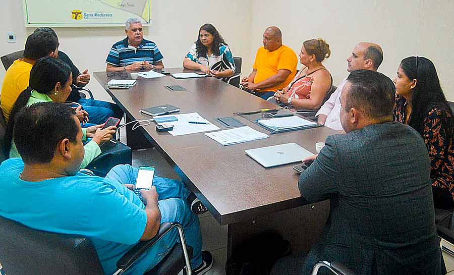 Secretários se reúnem com corpo jurídico no intuito de sanar ações de execução relacionadas ao lixão de Sena Madureira