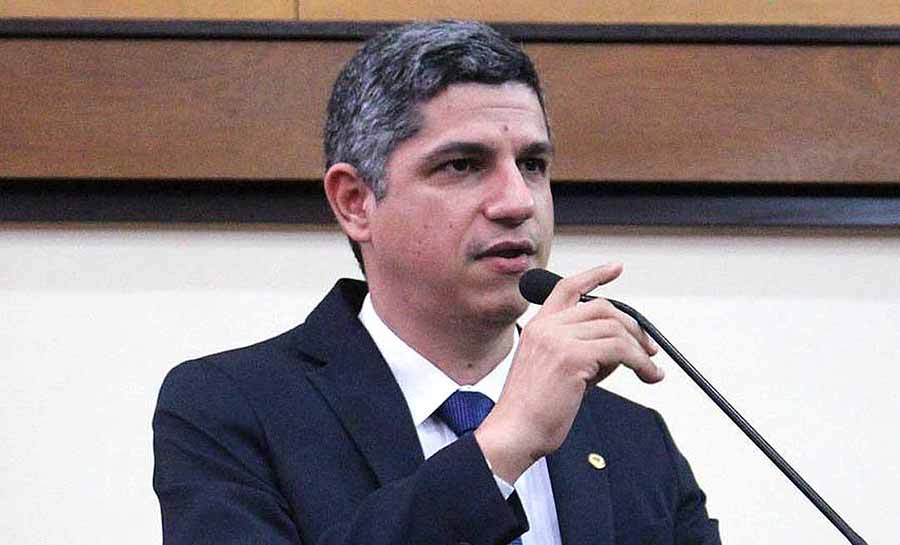 Calegário quer a Delegacia da Mulher funcionando 24 horas, em Cruzeiro do Sul