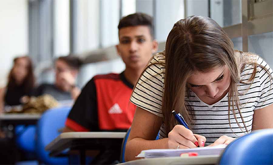 Não há saída fácil para o novo ensino médio