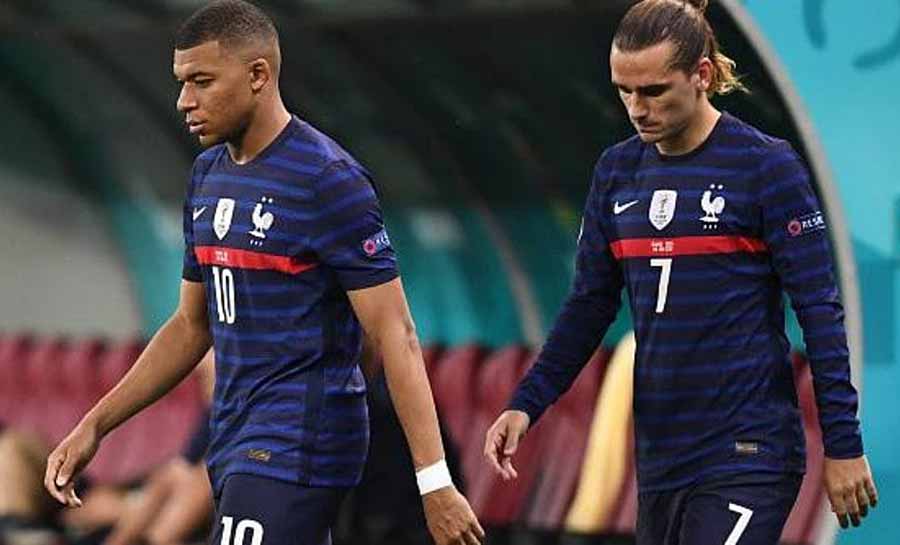 Mbappé vira capitão, abre crise e Griezmann pode abandonar a França