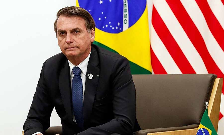 Bolsonaro retorna ao Brasil dia 30 de março, confirma PL